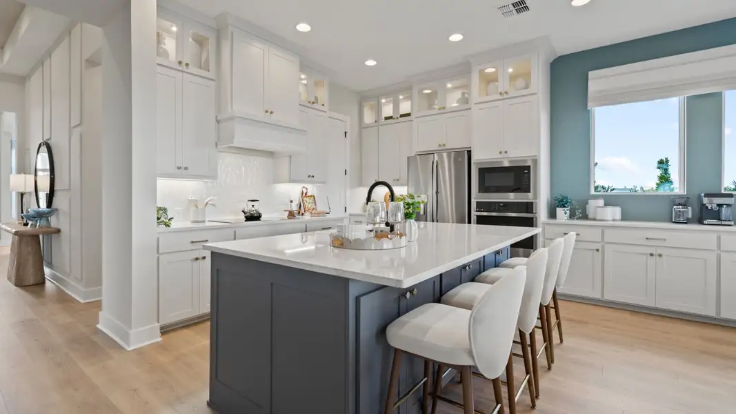 Furnished interior in a model home at Magnolia Bay 50' in Nokomis (Image 5).