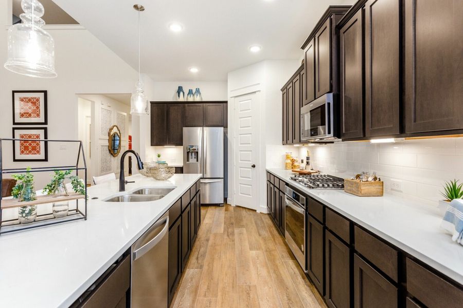 Image 10 of the Summer Lakes community in Rosenberg, TX.