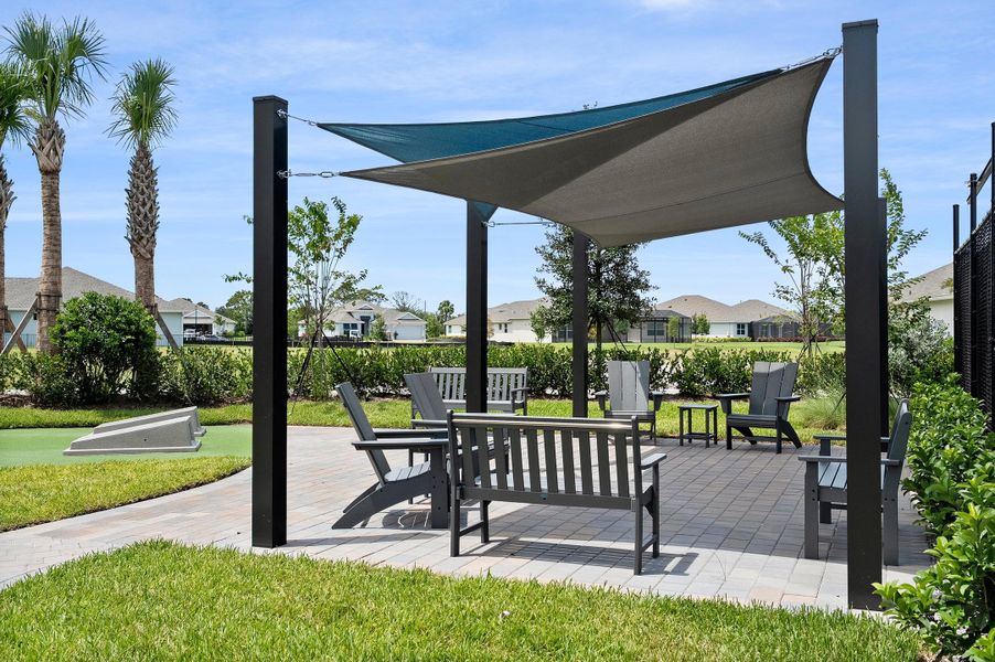 Shade Seating by Courts | High Pointe Clubhouse:Shade Seating by Courts | High Pointe Clubhouse