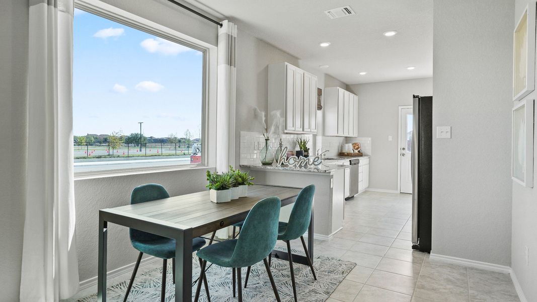 Melissa Ranch Model Home Dining