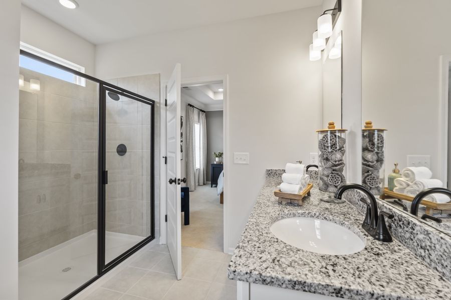 The Norwood II - Owner's Bath