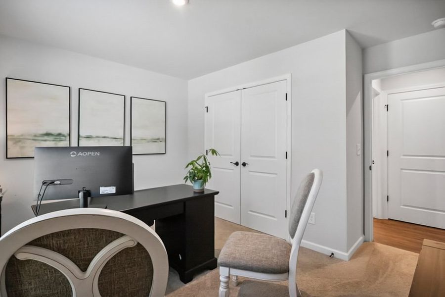 Furnished interior in a model home at Silver Leaf in Dawsonville (Image 29). Furnished interior in a model home at Silver Leaf in Dawsonville (Image 29).