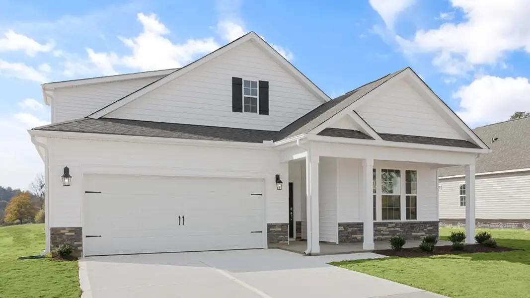 Front exterior of a home in the The Villas at Collinswood community, located in Aberdeen, NC (Image 2).
