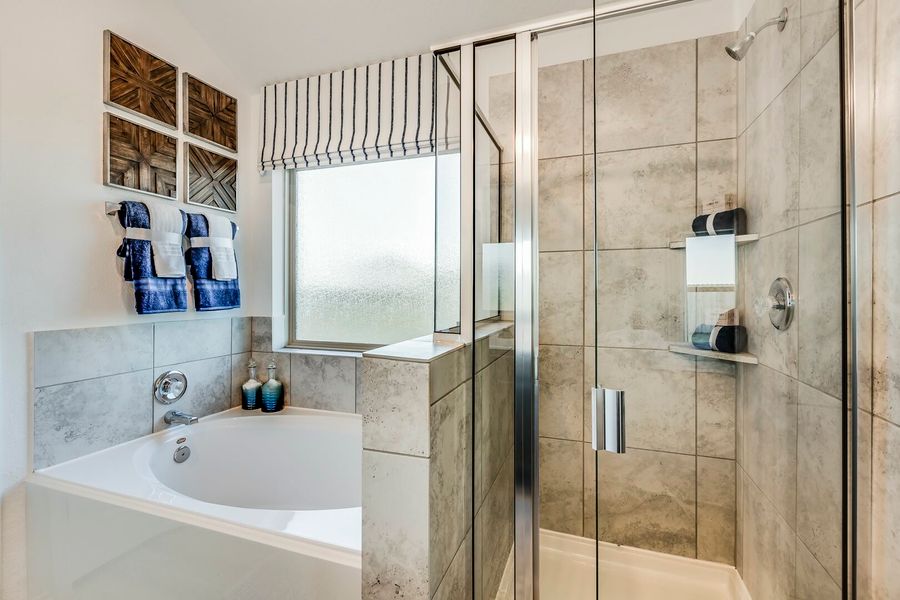 Image 12 of the Winward: Wildflower Collection community in Katy, TX.