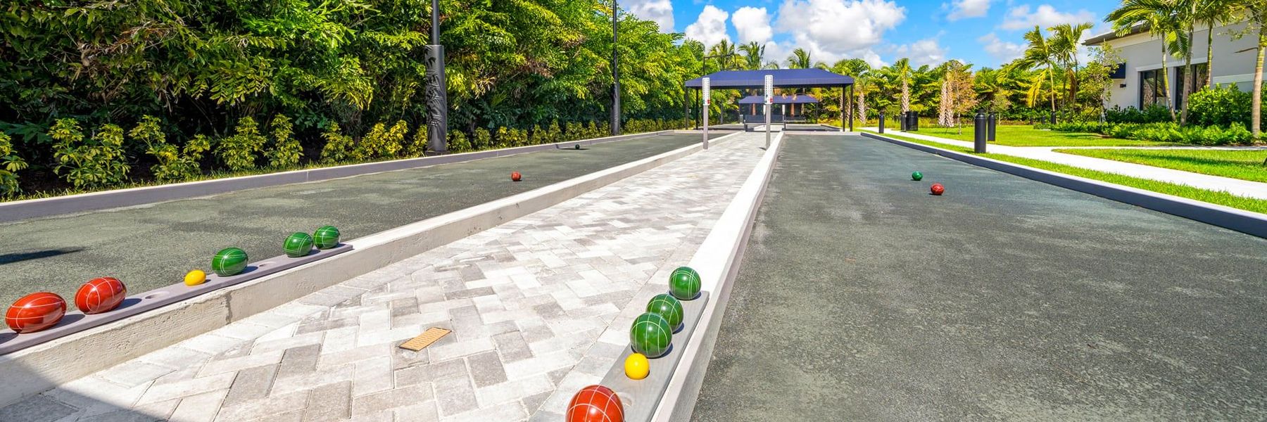 Community amenity available to residents of Valencia Grand (55+) in Boynton Beach (Image 2).