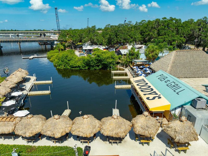 Woody's River Roo is one of Ellenton's waterfront restaurants, offering true old Florida charm with outside dining overlooking the Manatee River.