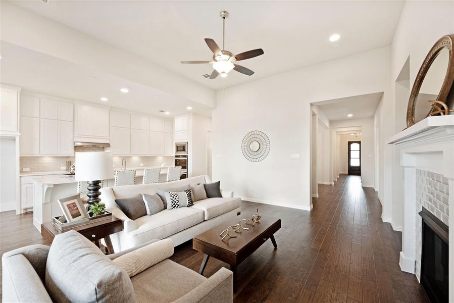 Image 58 of the University Place community in Dallas, TX.