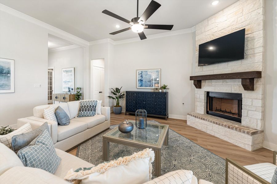 Furnished interior in a model home at Creekview Addition in Van Alstyne (Image 21). Furnished interior in a model home at Creekview Addition in Van Alstyne (Image 21).