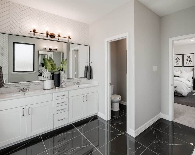 Image 19 of the Haven at Seven Lakes 40 community in Katy, TX.