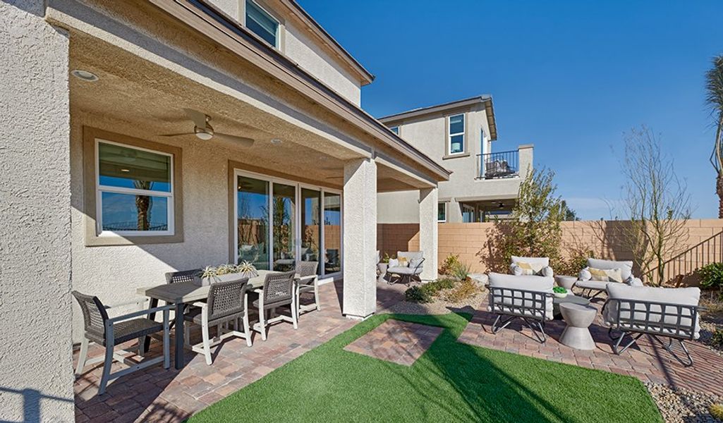 Front exterior of a home in the Seasons at Star Valley community, located in Tucson, AZ (Image 8).