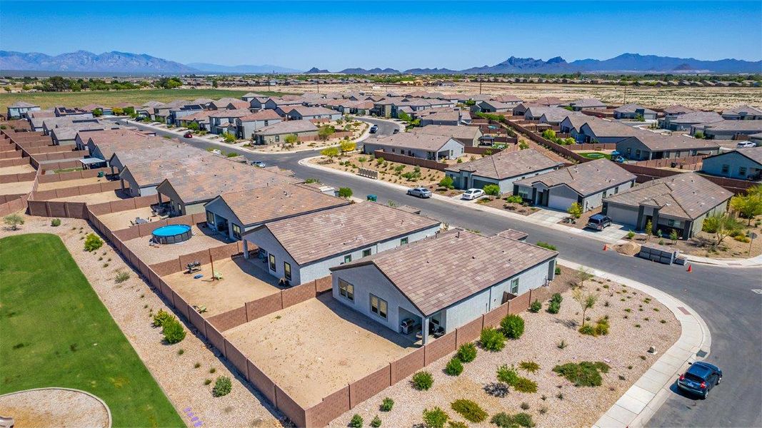 Image 54 of the Barnett Village community in Marana, AZ.