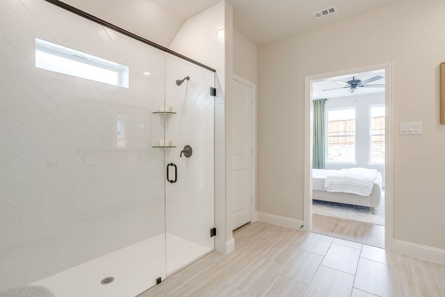 Furnished interior in a model home at Creekside in Royse City (Image 76).