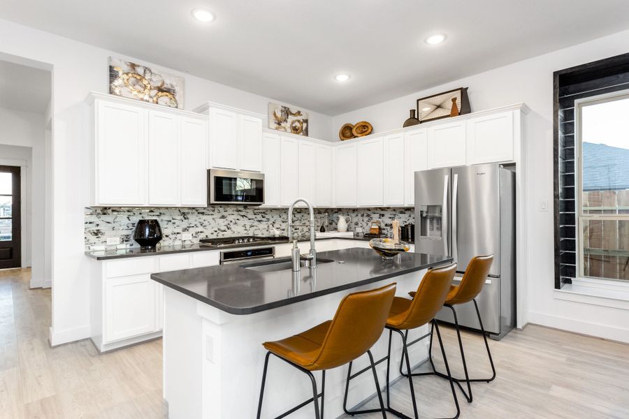 Image 10 of the Seabourne Landing community in Rosenberg, TX.