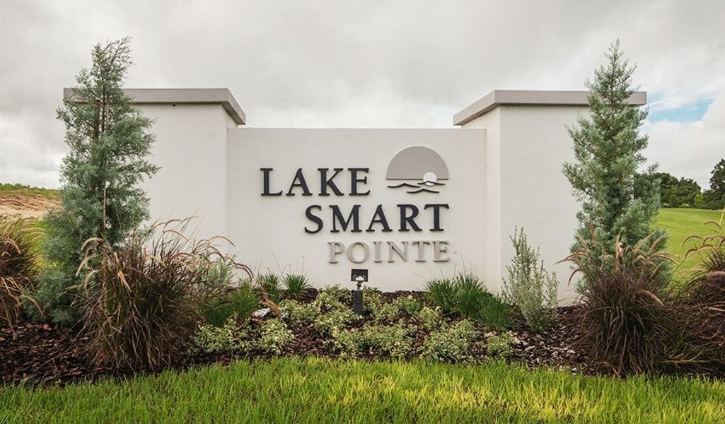 Image 14 of the Seasons at Lake Smart Pointe community in Winter Haven, FL.
