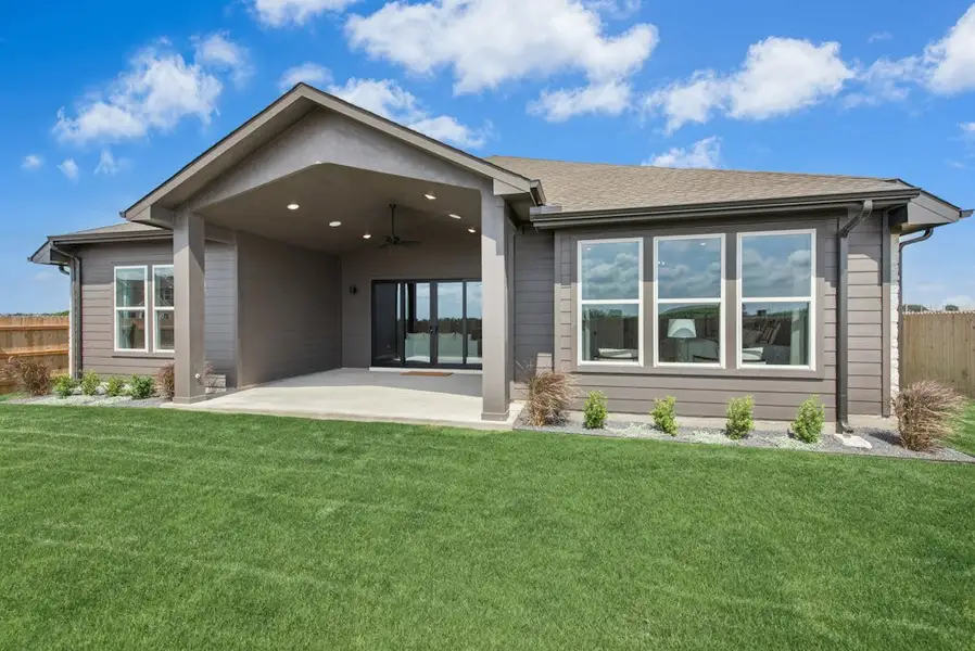 Exterior details of a home in East View Farms, Georgetown (Image 3).