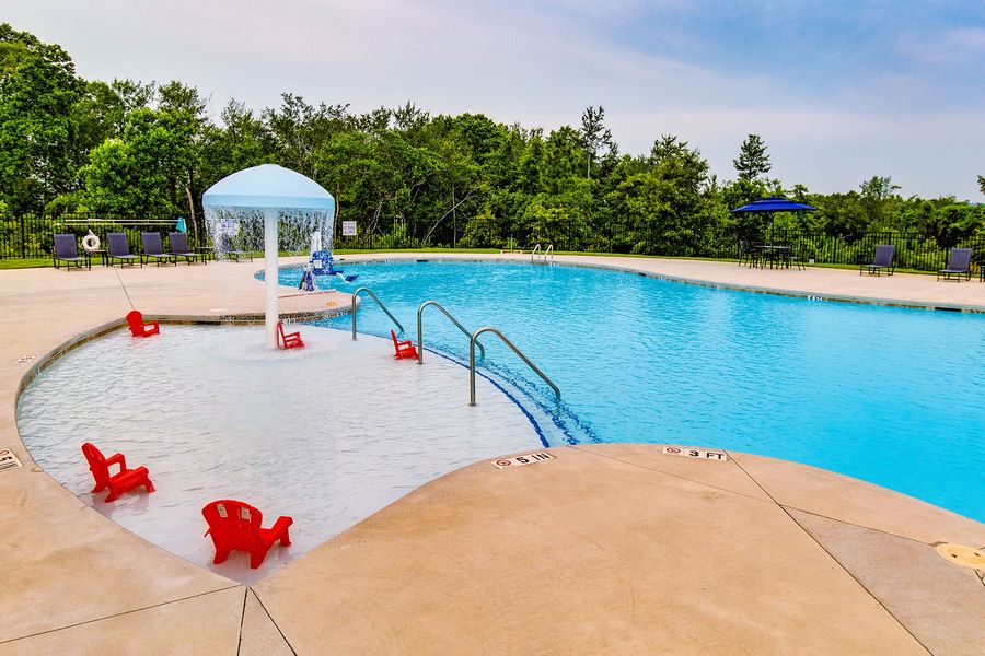 Community amenity available to residents of Ellington in Elgin (Image 12).