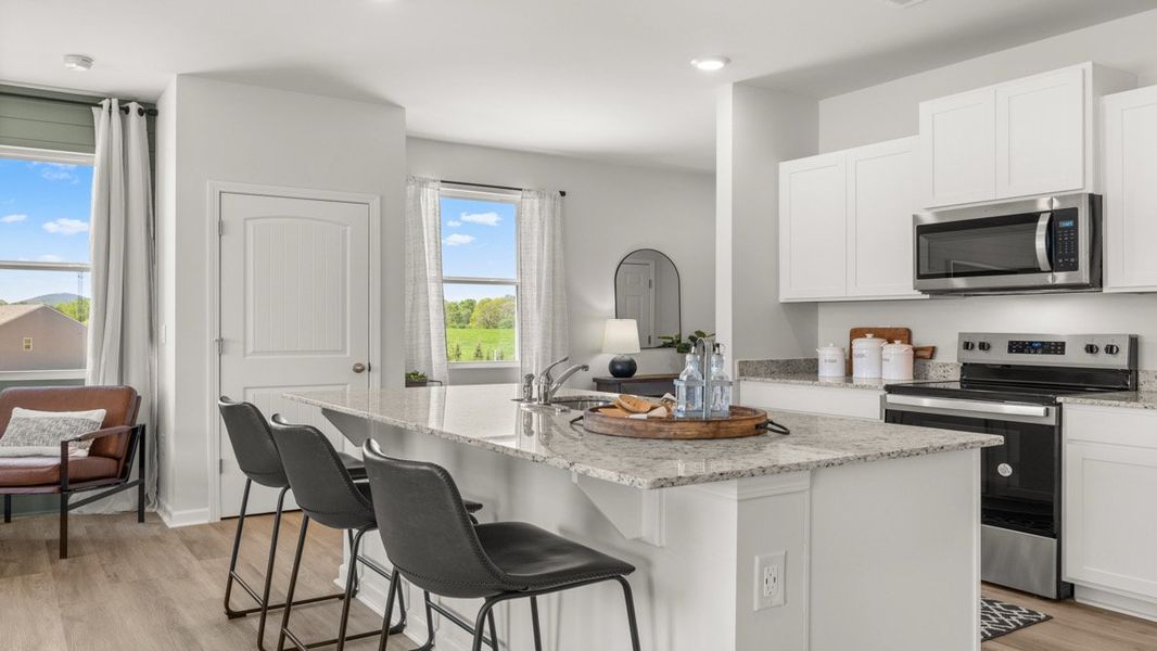 Furnished interior in a model home at Rolling Meadows in Jasper (Image 8).