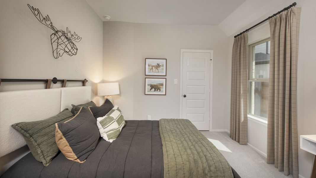 Furnished interior in a model home at Woodhavyn 40' in Magnolia (Image 10). Furnished interior in a model home at Woodhavyn 40' in Magnolia (Image 10).