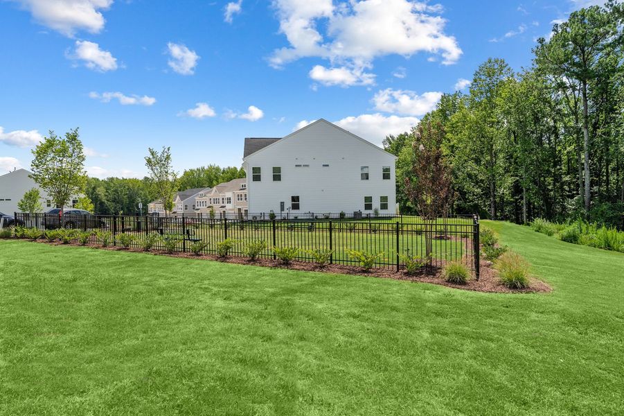 Dog Park | Edwards Station Dog Park | Edwards Station