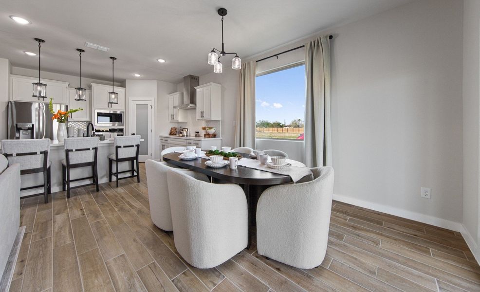 Furnished interior in a model home at Paloma Ranch in Harlingen (Image 29).