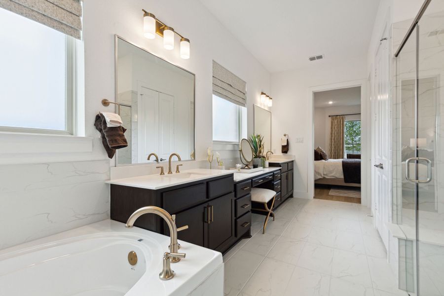 Furnished interior in a model home at Painted Tree Lakeside in McKinney (Image 39).