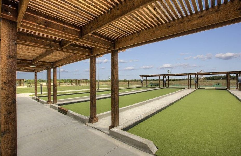 Image 3 of the Frisco Lakes community in Frisco, TX.