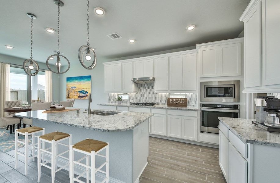 Image 18 of the Bluewater Lakes community in Manvel, TX.