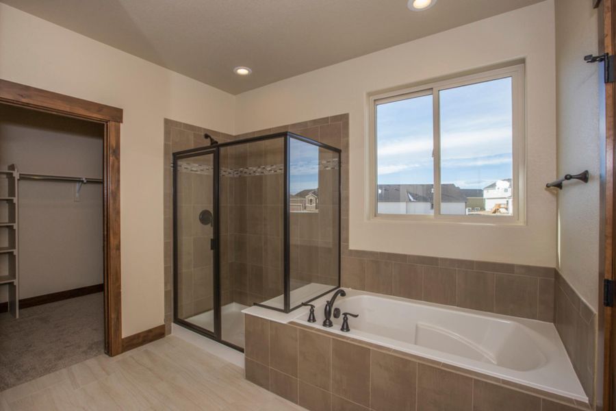 Kinston Centerra,80538 Kinston Centerra,80538