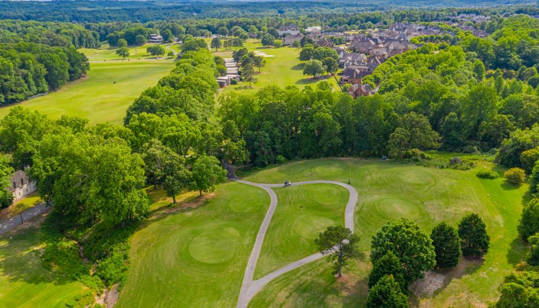 Natural surroundings and green spaces near Traditions of Braselton in Jefferson, GA (Image 39).