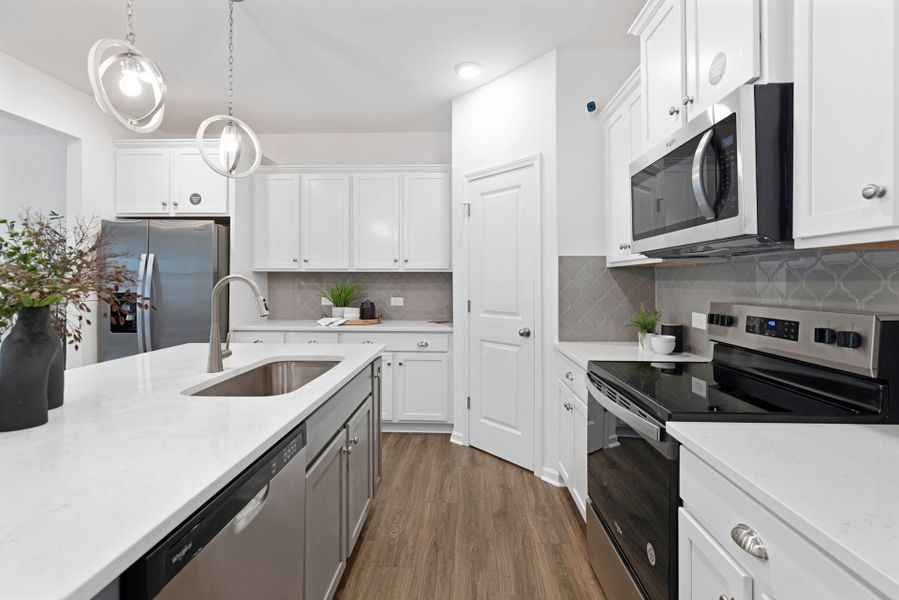 Furnished interior in a model home at Covington Ridge Townhomes in Thomasville (Image 10).