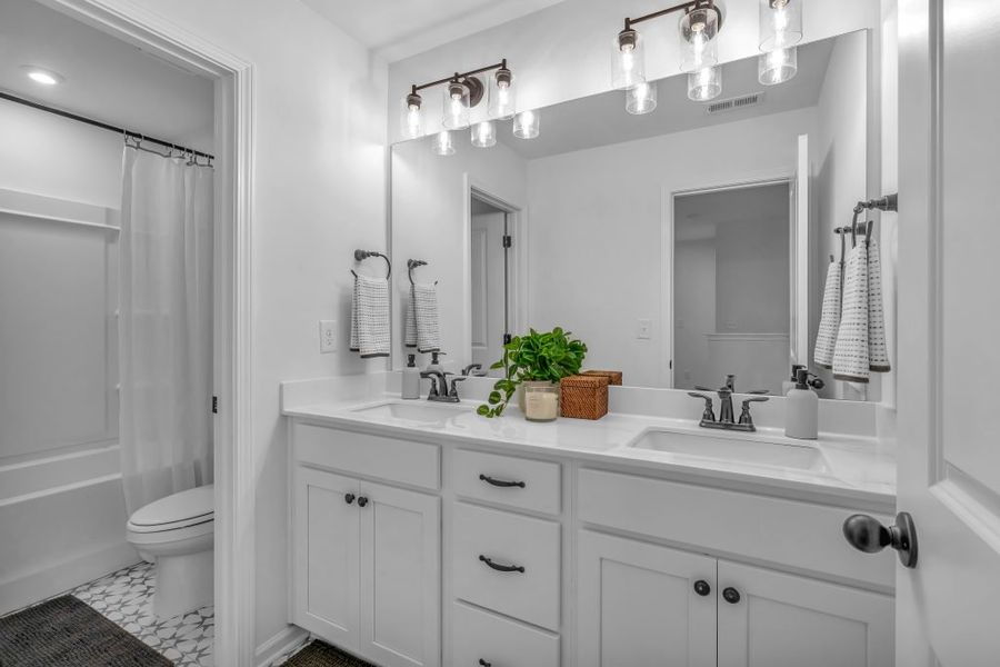 Furnished interior in a model home at The Overlook at Factory Shoals in Mableton (Image 38).