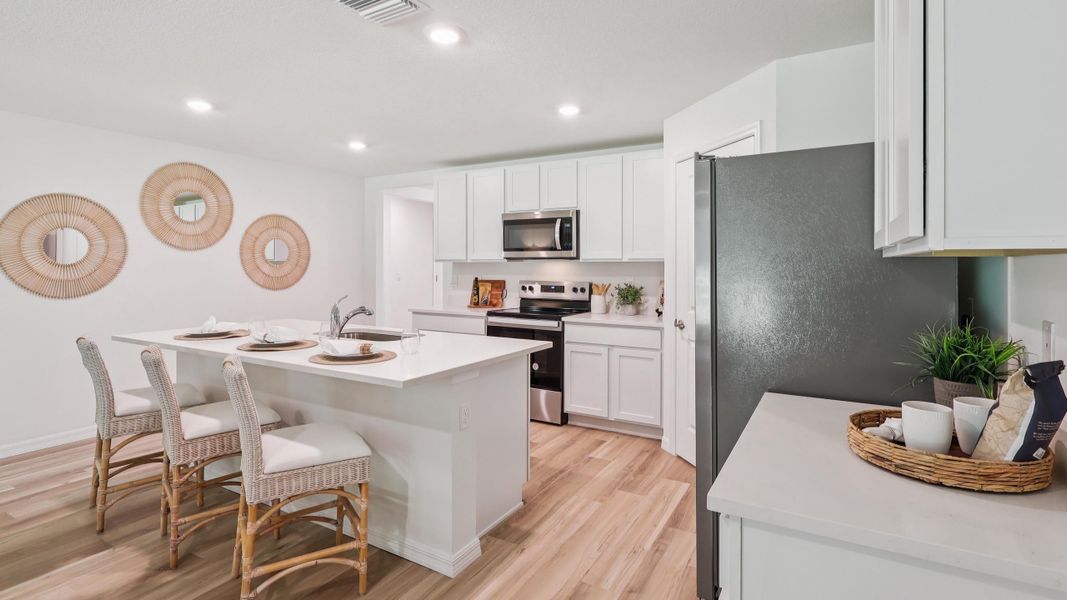Furnished interior in a model home at Sandal Key in Weeki Wachee (Image 2).