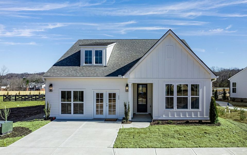 Front exterior of a home in the Social Circle community, located in Chattanooga, TN (Image 5).