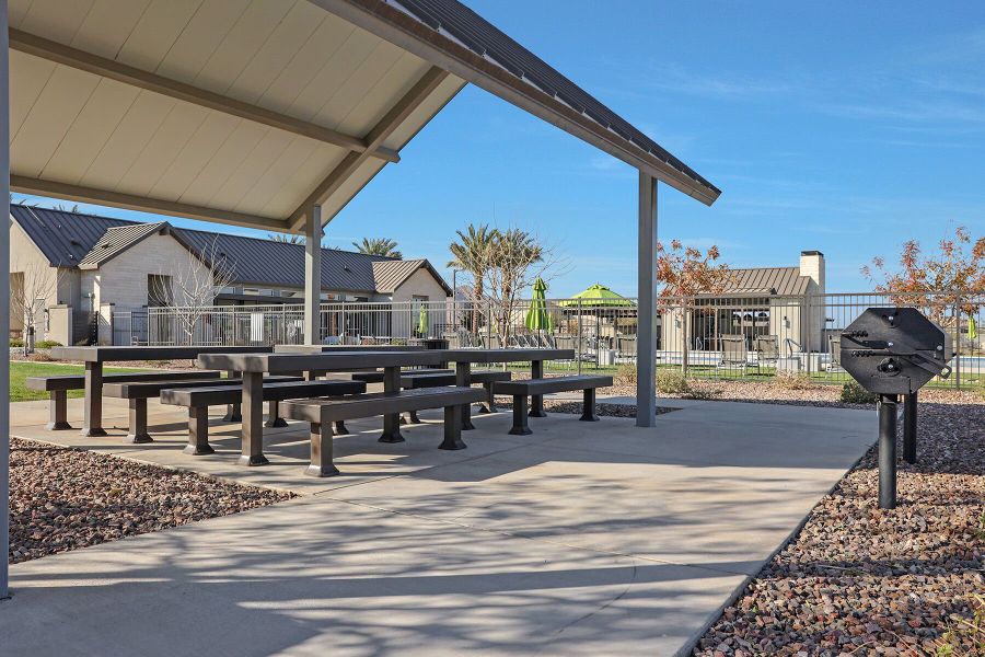 Community amenity available to residents of Empire Pointe in Queen Creek (Image 17).