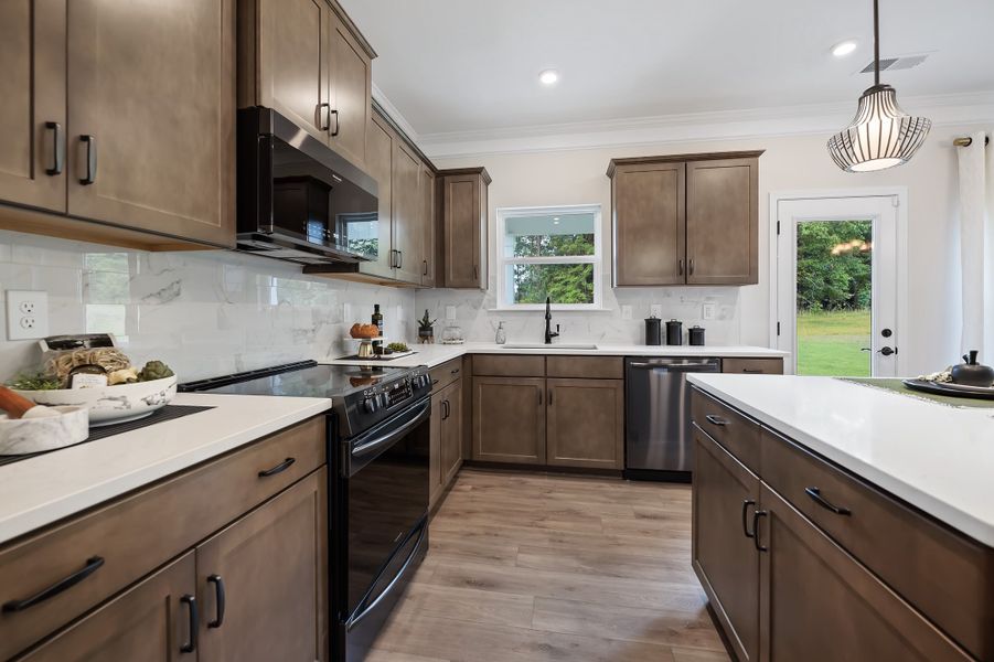 The McGinnis - Kitchen