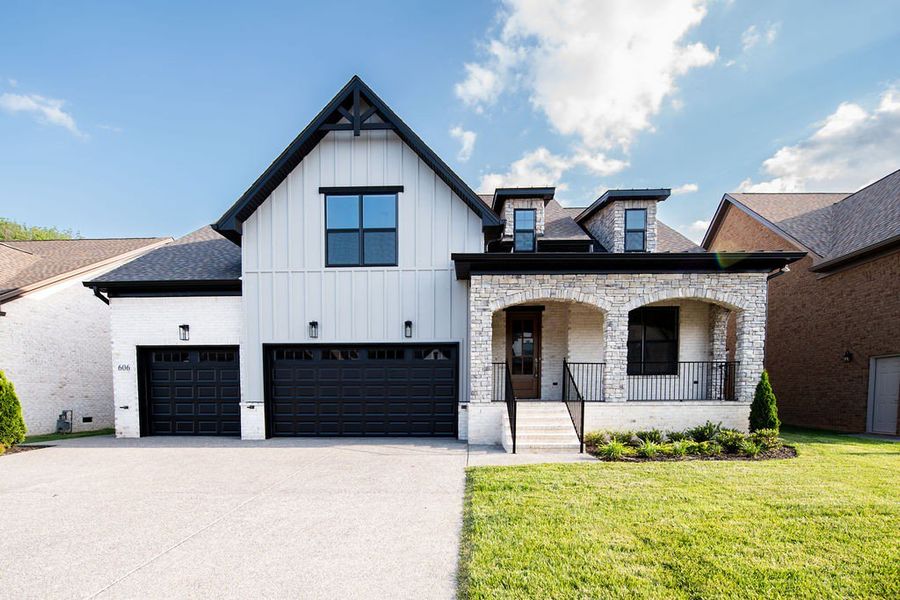 Front exterior of a home in the Stonehollow community, located in Mount Juliet, TN (Image 4).