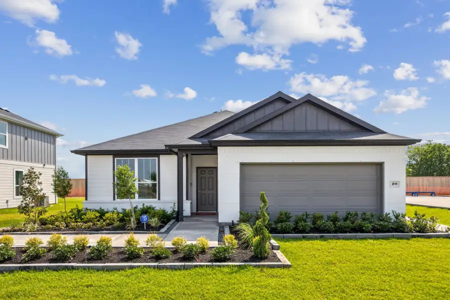Front exterior of a home in the Pinara Pines community, located in Conroe, TX (Image 2). Front exterior of a home in the Pinara Pines community, located in Conroe, TX (Image 2).