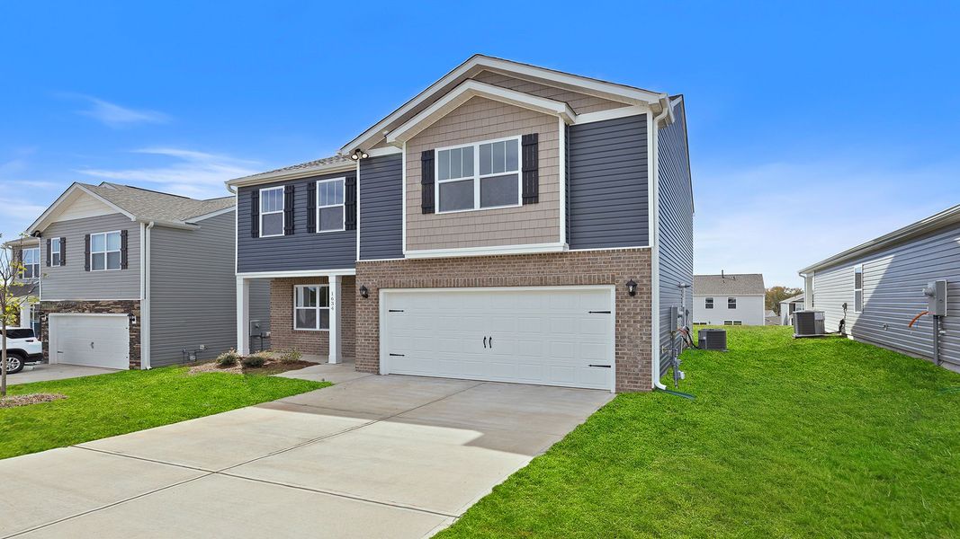Front exterior of a home in the Palmetto Valley community, located in Anderson, SC (Image 2). Front exterior of a home in the Palmetto Valley community, located in Anderson, SC (Image 2).