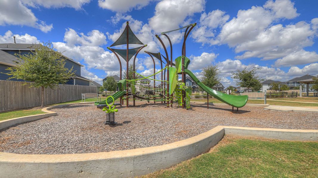 Community amenity available to residents of Paramount in Kyle (Image 11).