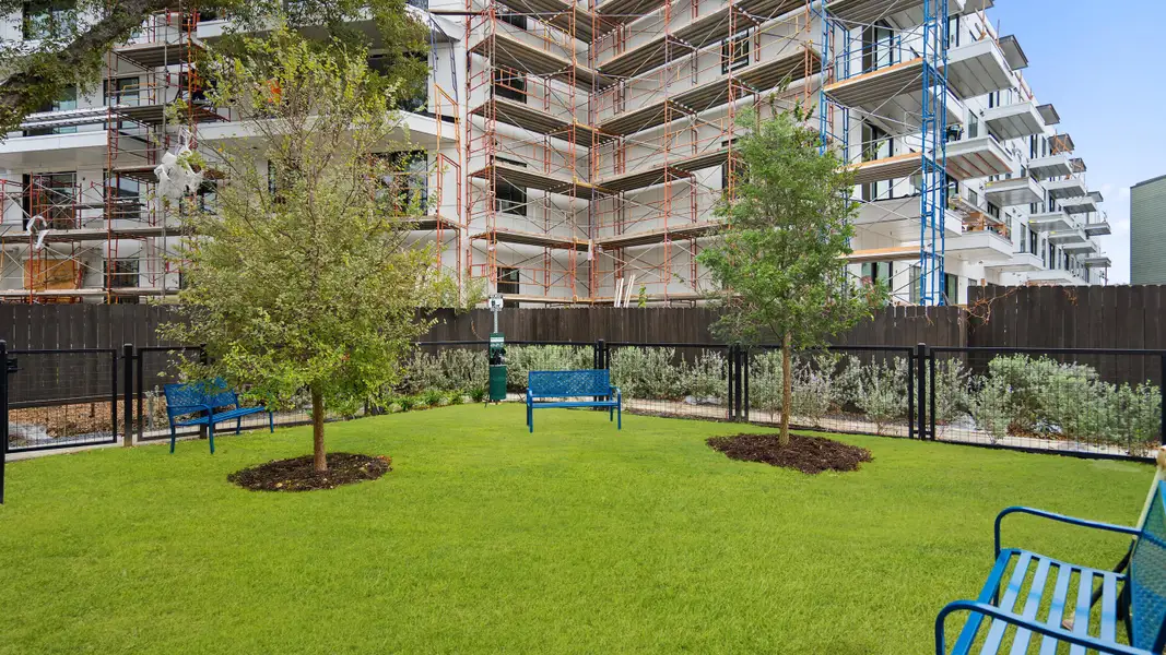 Condo located in Bluebonnet Lofts, Austin, highlighting architectural design (Image 4).