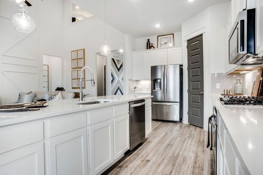 Image 37 of the Arrowbrooke 60s community in Aubrey, TX.