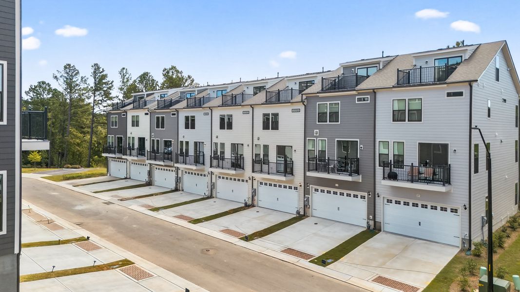 New Homes in Cary, NC.  - Slide 10