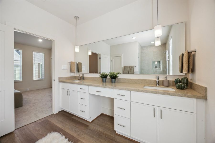 Furnished interior in a model home at Mansfield Reserve in Houston (Image 20).