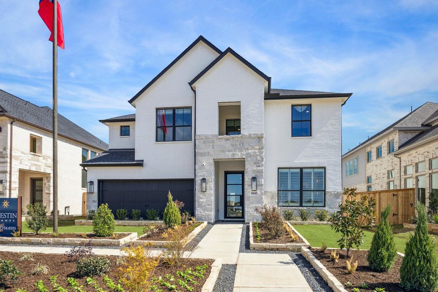 Front exterior of a home in the Candela South - 50' community, located in Richmond, TX (Image 2).