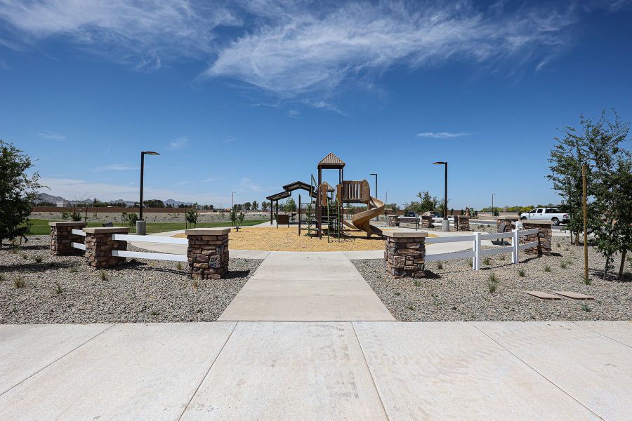Community amenity available to residents of Landmarke in San Tan Valley (Image 2).