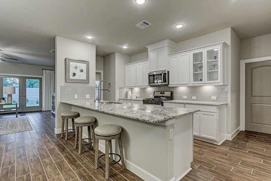 Image 12 of the Sterling Lakes community in Arcola, TX.