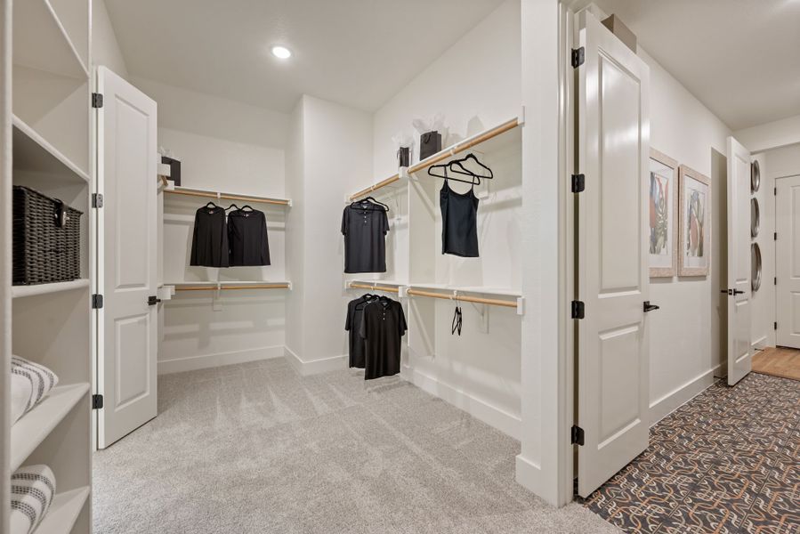 Furnished interior in a model home at Settlers Glen in New Fairview (Image 27). Furnished interior in a model home at Settlers Glen in New Fairview (Image 27).