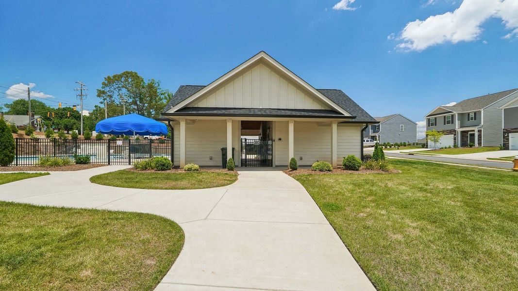 Front exterior of a home in the The Hamptons at Hickory community, located in Hickory, NC (Image 4).