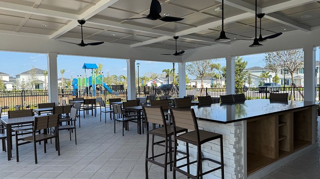 Brystol Wylder Amenity Pool 6of6