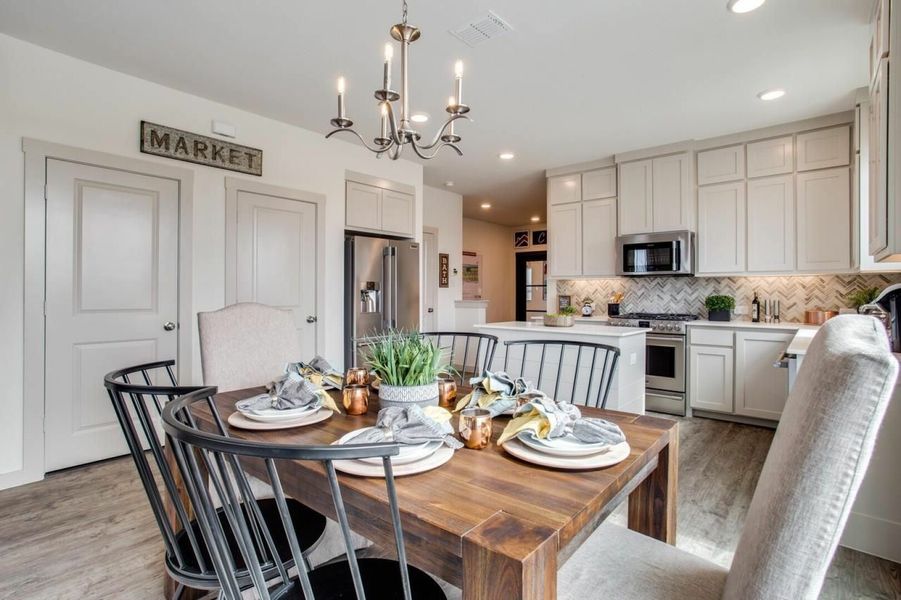 Image 8 of the Iron Horse Commons community in North Richland Hills, TX.